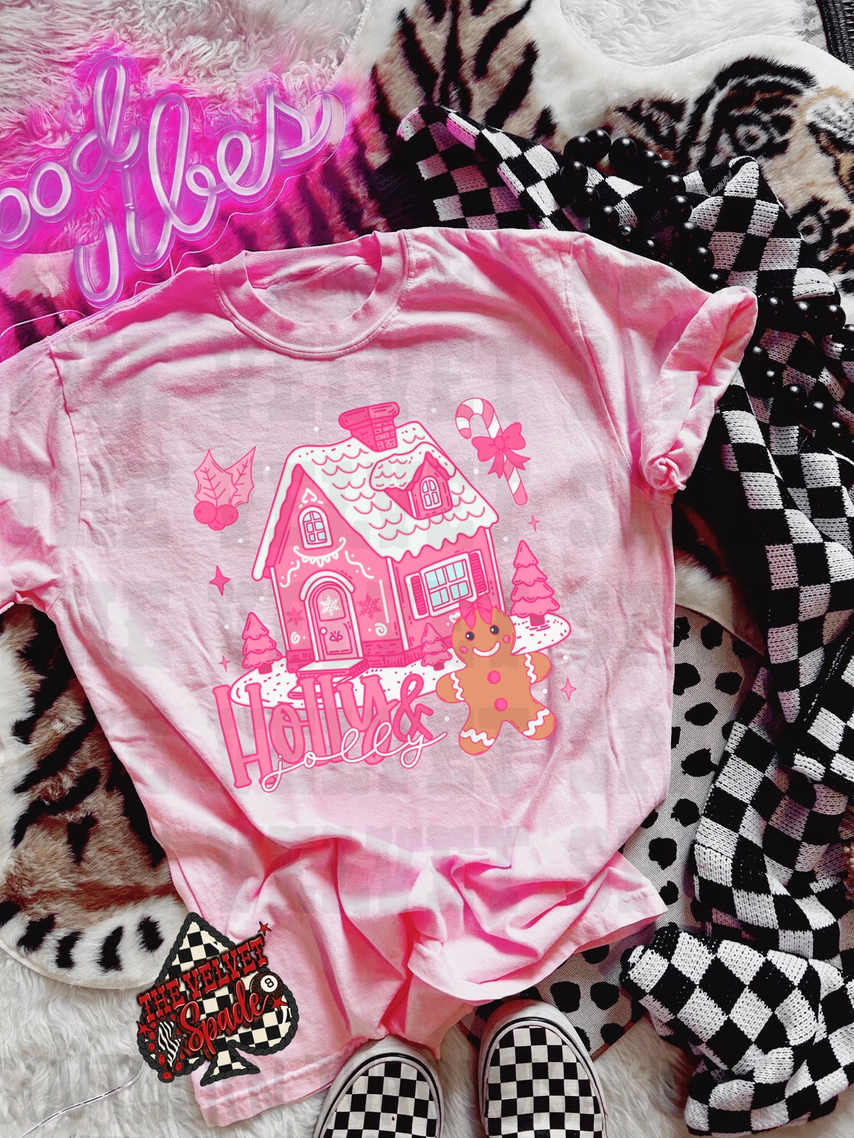 HOLLY & JOLLY TEE